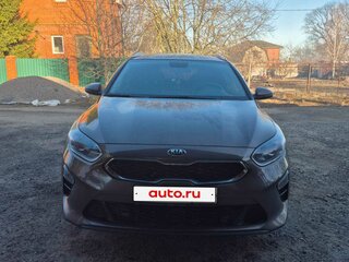 2020 Kia Ceed III, коричневый, 1850000 рублей, вид 3