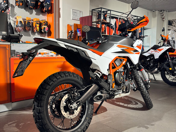2026 KTM 390 Adventure R, белый, 790000 рублей - вид 5