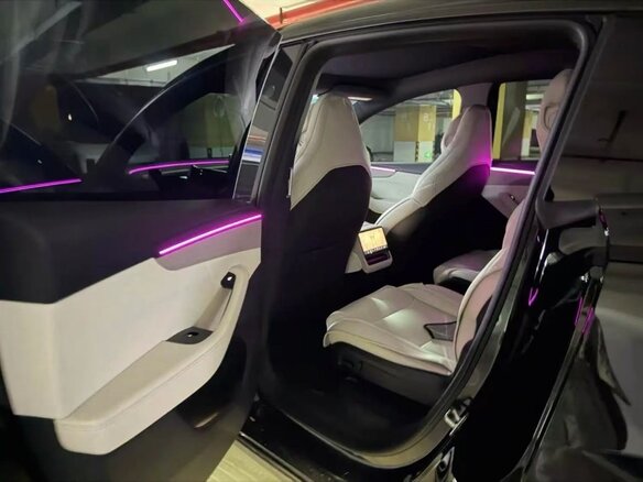 2026 Tesla Model Y Long Range I Рестайлинг, чёрный - вид 5