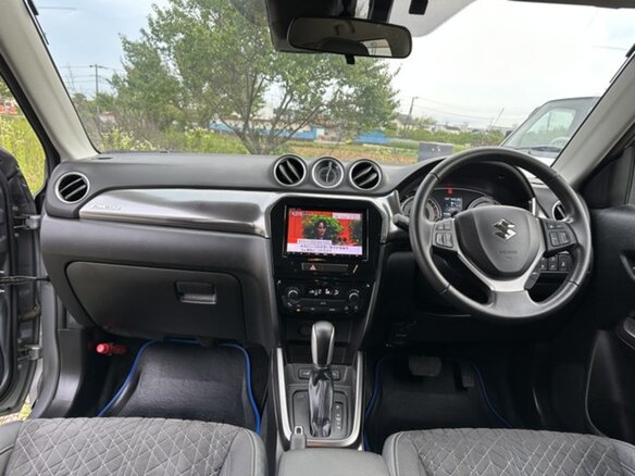 2020 Suzuki Escudo IV Рестайлинг, серебристый, 1419000 рублей - вид 11
