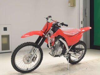 2025 Honda CRF 125, красный, 427000 рублей, вид 4