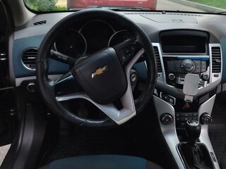 2011 Chevrolet Cruze I, серый, 800000 рублей, вид 5