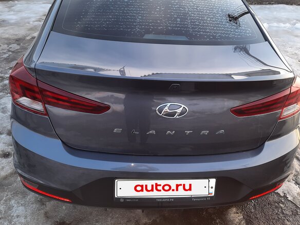 2019 Hyundai Elantra VI (AD) Рестайлинг, серый, 1700000 рублей - вид 2