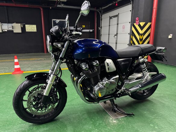 2019 Honda CB 1100, синий, 1325000 рублей - вид 16