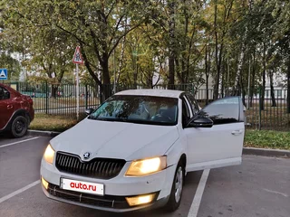 2015 Skoda Octavia III (A7), белый, 399999 рублей, вид 2
