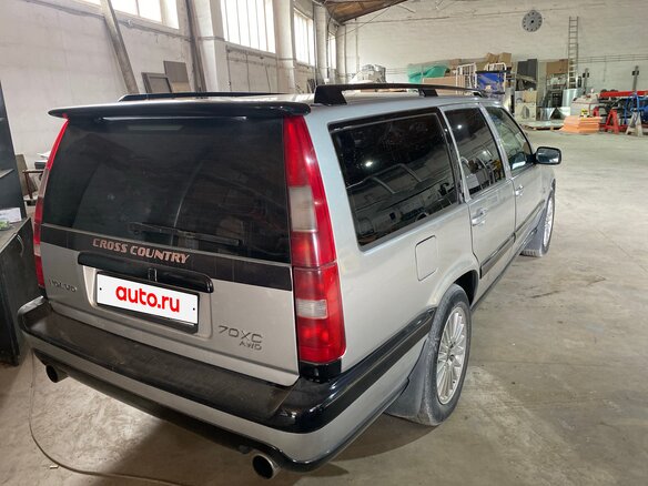 1999 Volvo V70 I, серебристый, 699000 рублей - вид 3