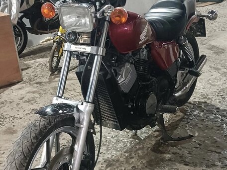 1983 Honda VT 500, красный, 280000 рублей, вид 4