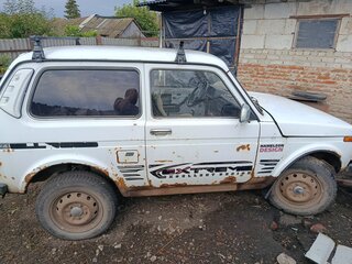2002 Lada (ВАЗ) 2121 (4x4) I Рестайлинг, белый, 130000 рублей, вид 3