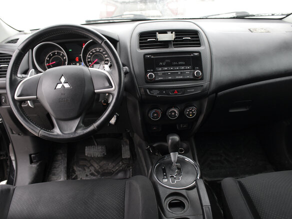2015 Mitsubishi ASX I Рестайлинг, чёрный, 1170000 рублей - вид 8