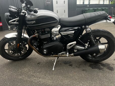 2020 Triumph Speed Twin, серебристый, 800000 рублей, вид 5
