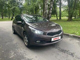 2012 Kia Ceed II, коричневый, 830000 рублей, вид 4