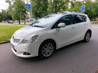 2012 Toyota Verso I, белый, 1150000 рублей, вид 1