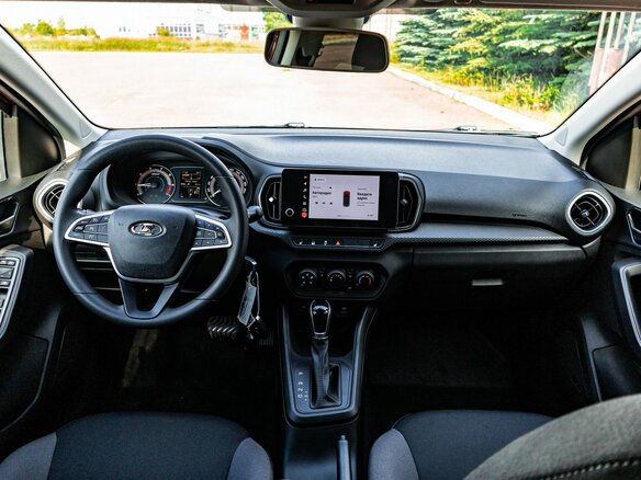 2026 Lada (ВАЗ) Iskra, красный - вид 15