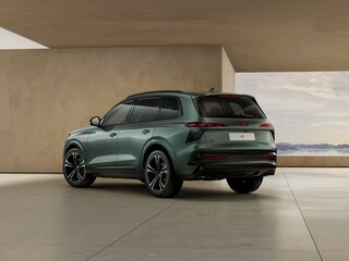 2026 Audi Q7 III (G8), зелёный, 16500000 рублей, вид 5