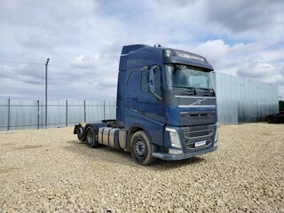 2019 Volvo FH, синий, 6512400 рублей, вид 2
