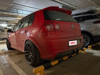 2006 Volkswagen Golf GTI V, красный, 1100000 рублей, вид 3