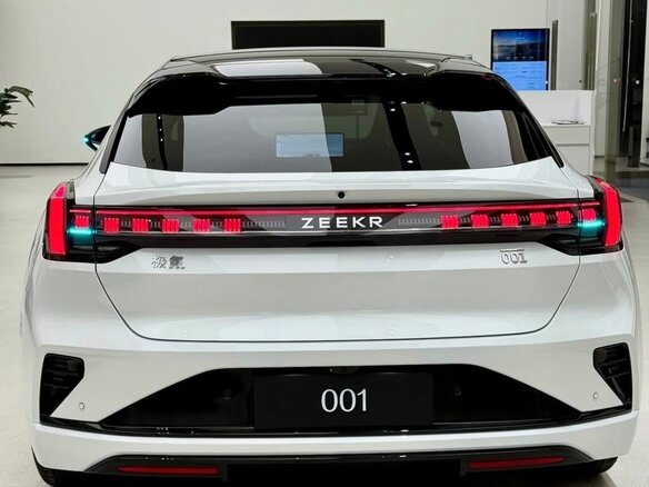 2026 Zeekr 001 103 kWh I Рестайлинг 2, белый - вид 1