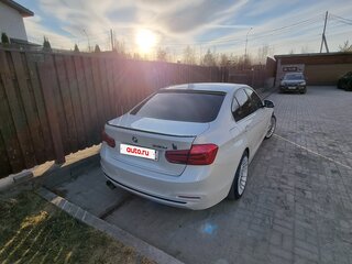 2017 BMW 3 серии 320d xDrive VI (F3x) Рестайлинг, белый, 2350000 рублей, вид 5