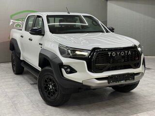 2025 Toyota Hilux VIII Рестайлинг 2, белый, 7050000 рублей, вид 1