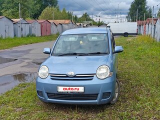 2011 Toyota Sienta I Рестайлинг 2, голубой, 750000 рублей, вид 2