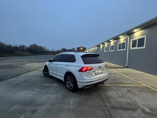 2020 Volkswagen Tiguan II, белый, 3790000 рублей, вид 1