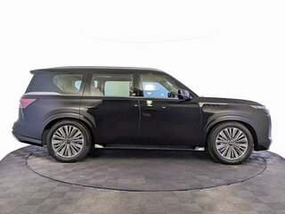 2026 Infiniti QX80 II, чёрный, 16990000 рублей, вид 4