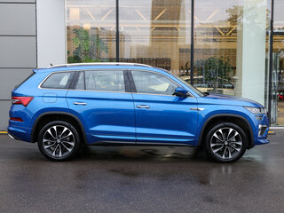 2024 Skoda Kodiaq I Рестайлинг, синий, 4898000 рублей, вид 4