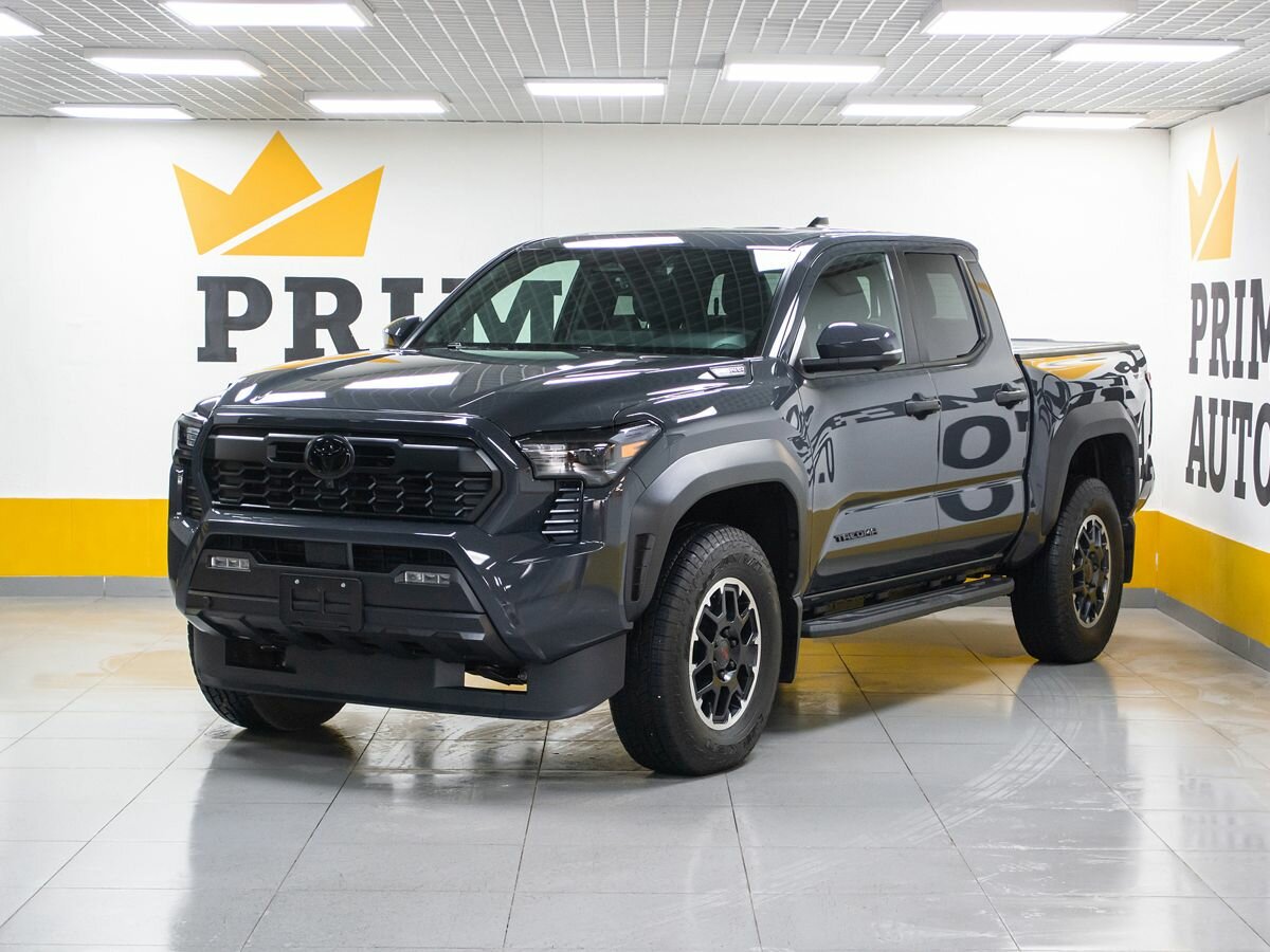 Открыть фотографии: Toyota Tacoma IV