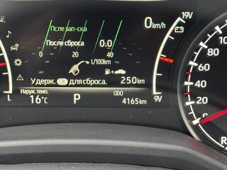 2022 Toyota Land Cruiser 300 Series, чёрный, 12000000 рублей, вид 4
