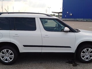 2016 Skoda Yeti I Рестайлинг, белый, 1320000 рублей, вид 4