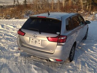 2020 Toyota Corolla Fielder XI (E160, E170) Рестайлинг 2, серебристый, 1485000 рублей, вид 3