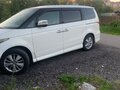 2010 Honda Elysion I Рестайлинг, белый, 1300000 рублей - вид 3