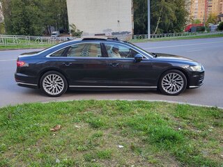 2018 Audi A8 Long 55 TFSI IV (D5), серый, 3390000 рублей, вид 3