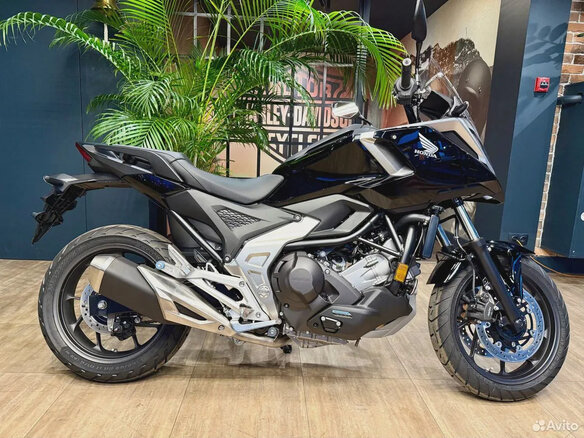 2025 Honda NC 750X, чёрный, 1370000 рублей - вид 3