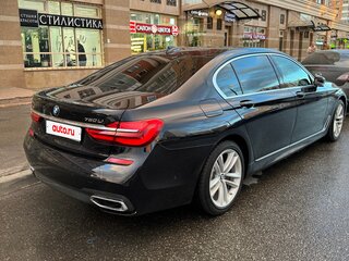 2016 BMW 7 серии Long 750Li xDrive VI (G11/G12), чёрный, 4450000 рублей, вид 5