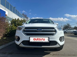 2016 Ford Kuga II Рестайлинг, белый, 1635000 рублей, вид 3