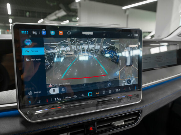 2026 Volkswagen Tavendor I Рестайлинг, чёрный, 5920000 рублей - вид 25