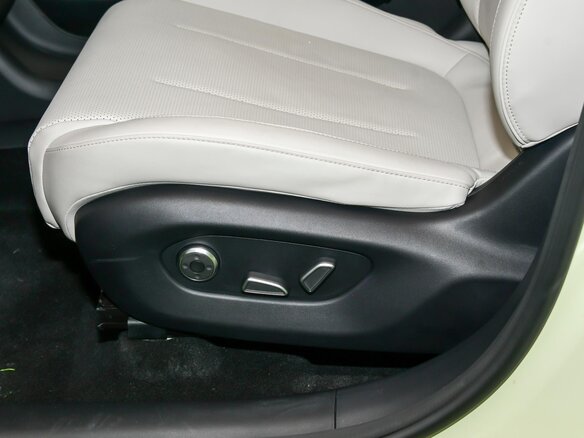 2026 Changan Qiyuan Q05 51.9 kWh II, белый, 2328000 рублей - вид 24