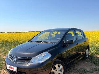 2011 Nissan Tiida I Рестайлинг, чёрный, 510000 рублей, вид 1