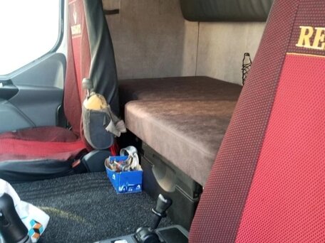 2005 Renault Premium, белый, 1800000 рублей, вид 4