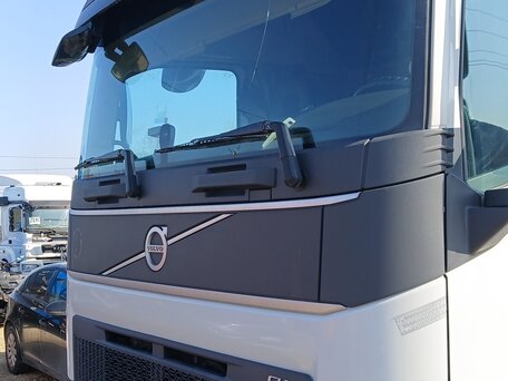 2022 Volvo FH 540, белый, 10317000 рублей, вид 3