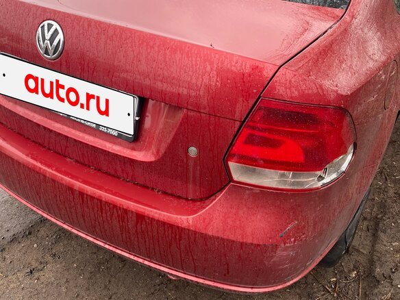 2013 Volkswagen Polo V, красный, 700000 рублей - вид 16