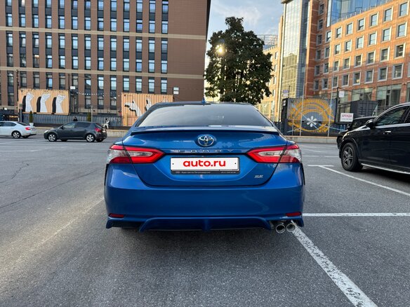 2019 Toyota Camry US Market VIII (XV70), синий, 1970000 рублей - вид 4