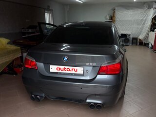 2005 BMW 5 серии 525i V (E60/E61), серый, 1000000 рублей, вид 1