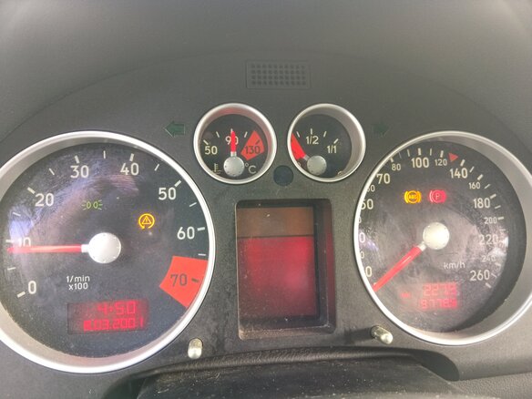 2000 Audi TT I (8N), серебристый, 399000 рублей - вид 26