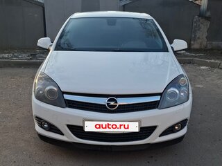 2010 Opel Astra GTC H Рестайлинг, белый, 610000 рублей, вид 2