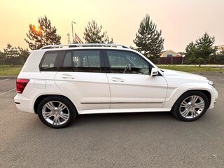 2013 Mercedes-Benz GLK-Класс 300 I (X204) Рестайлинг, белый, 2600000 рублей, вид 3