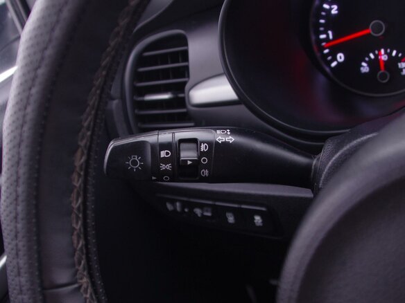 2019 Kia Rio IV, белый - вид 13