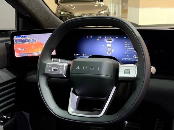 2025 Audi E5 100 kWh, серый - вид 12