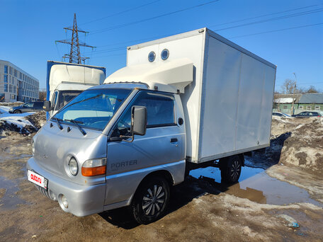 2011 Hyundai Porter, серебристый, 730000 рублей, вид 3